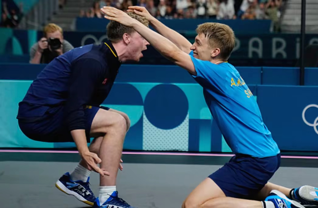 瑞典队鏖战法国队,张本智和关键制胜 瑞典队鏖战法国队,张本智和关键制胜