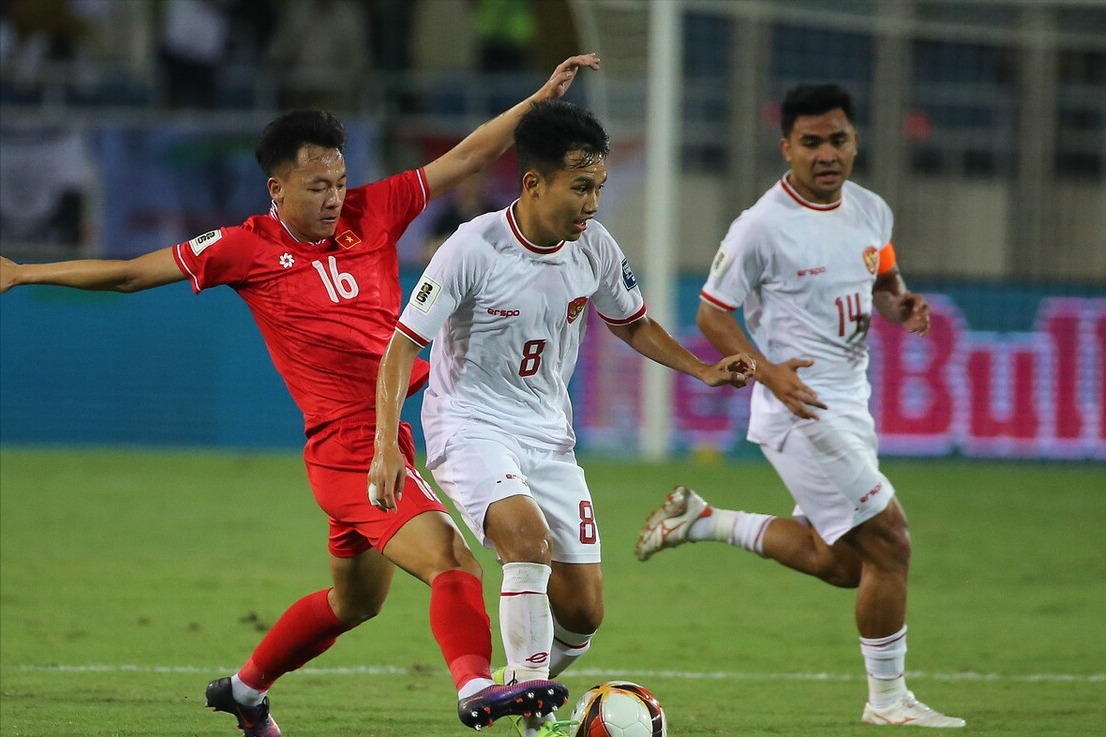 印尼队完胜泰国队,黄鸭组合惊艳四座 印尼队完胜泰国队,黄鸭组合惊艳四座