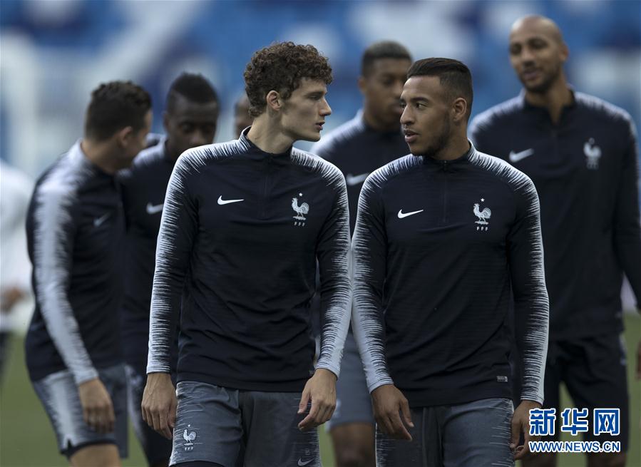 法国队轻取德国队，奥恰洛夫扛起全队