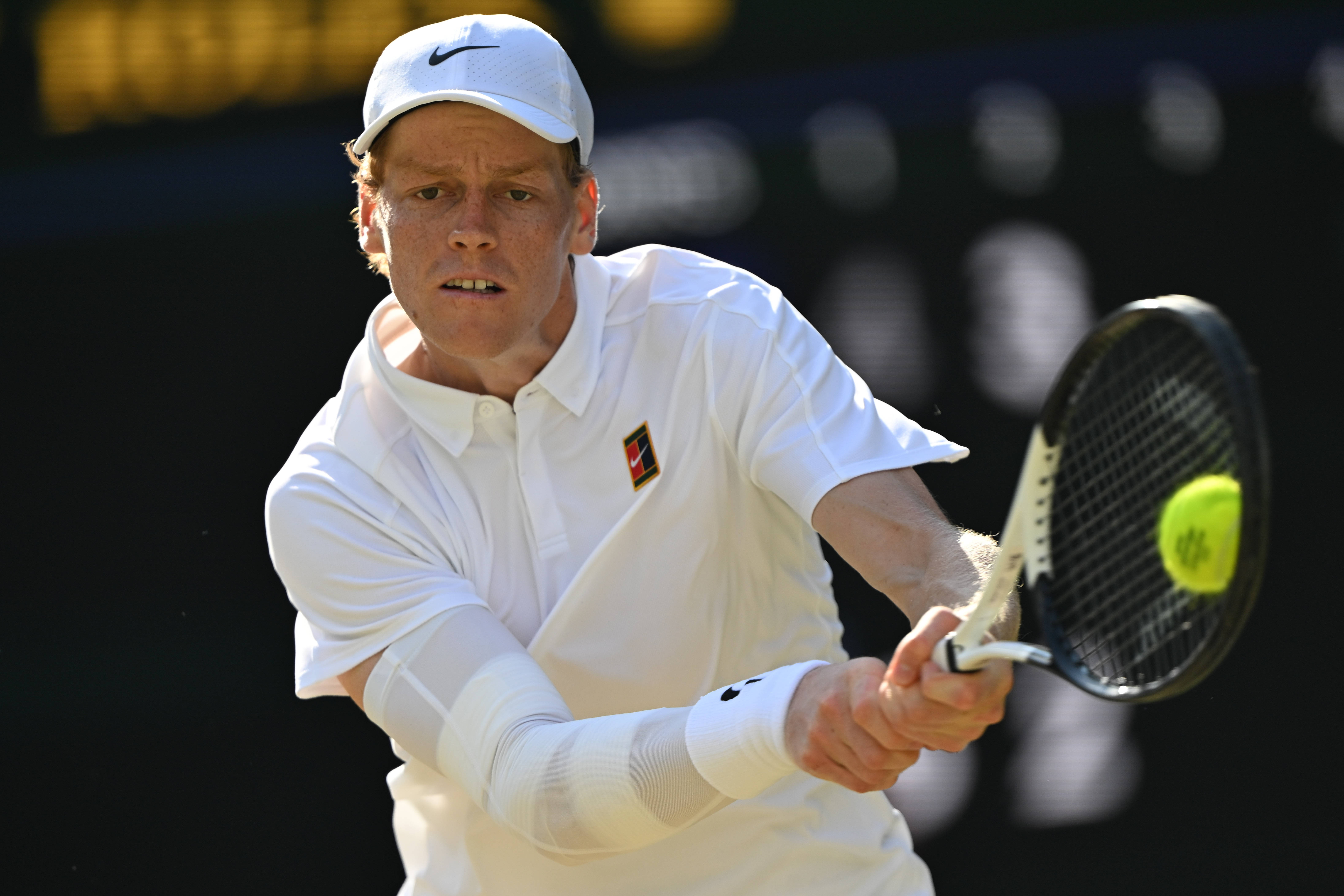 年终总决赛鏖战拉沃尔杯，辛纳高光表现