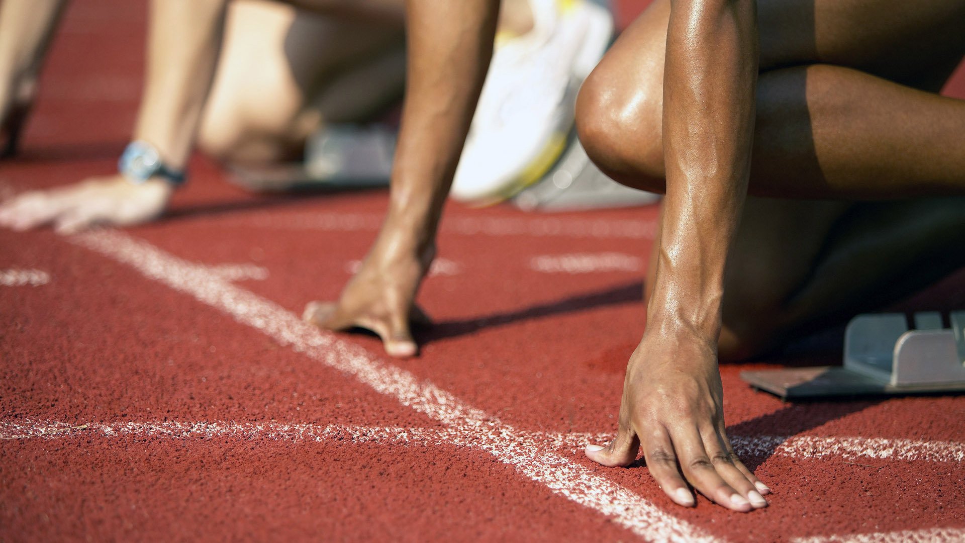 橙衣风暴下的孤勇者，当劳塔罗在荷兰与马里的战场上独自起舞